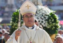 Bispo do Porto pede a fiéis não casem