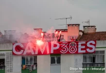 Adeptos do Benfica provocam adeptos do Porto